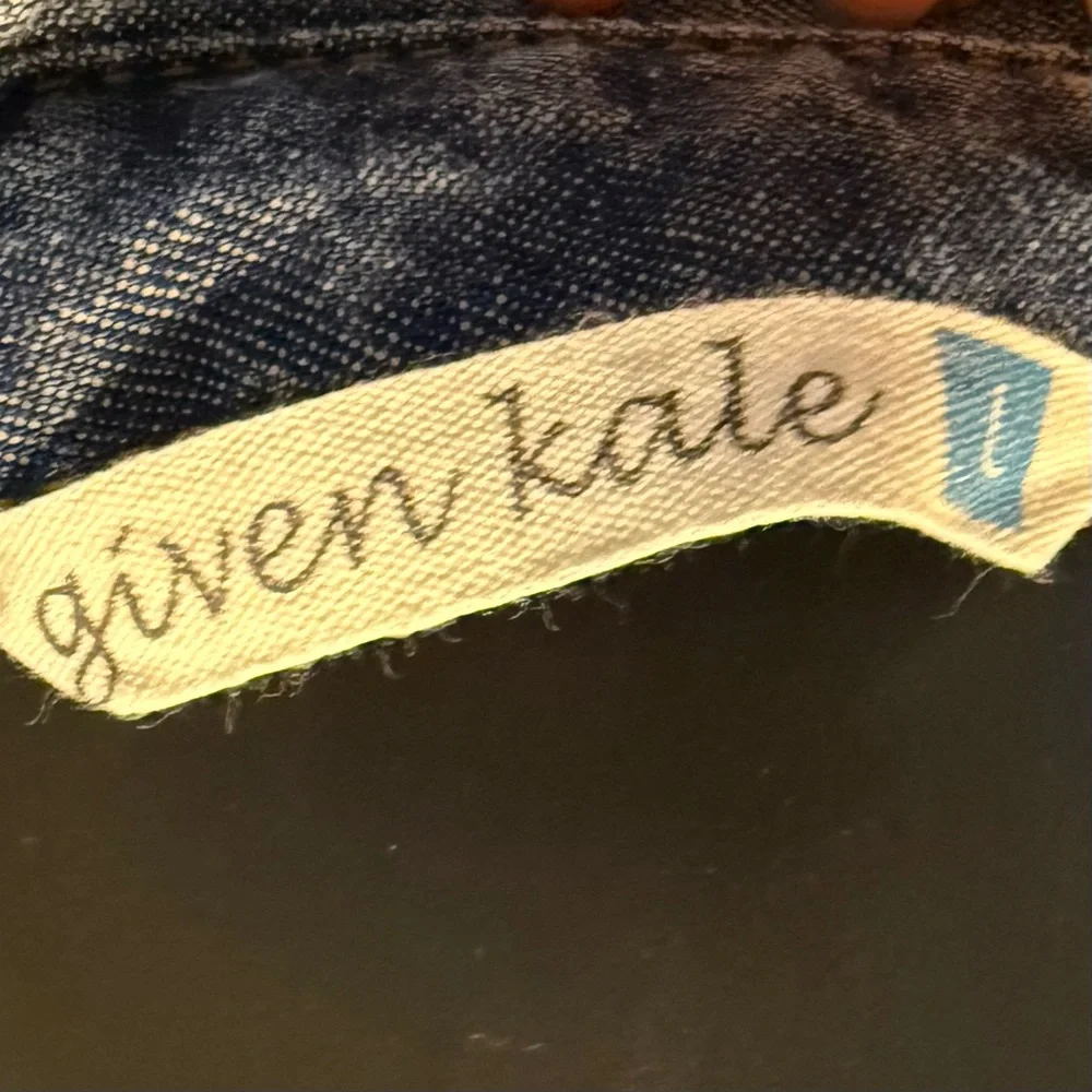 Stylish Denim Button-Up Midi Dress - Picture 14 of 14